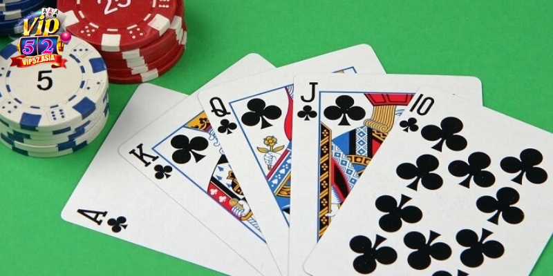 Kiến thức tổng quan về Mậu Binh Vip52