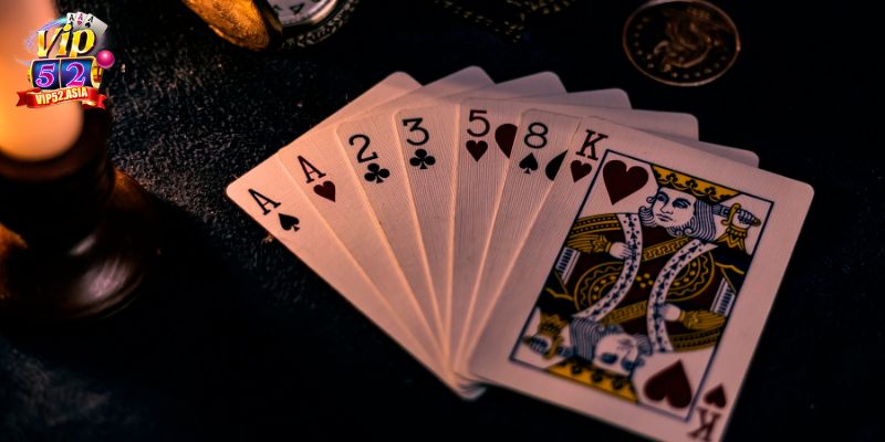 Tiến lên là trò chơi gì?