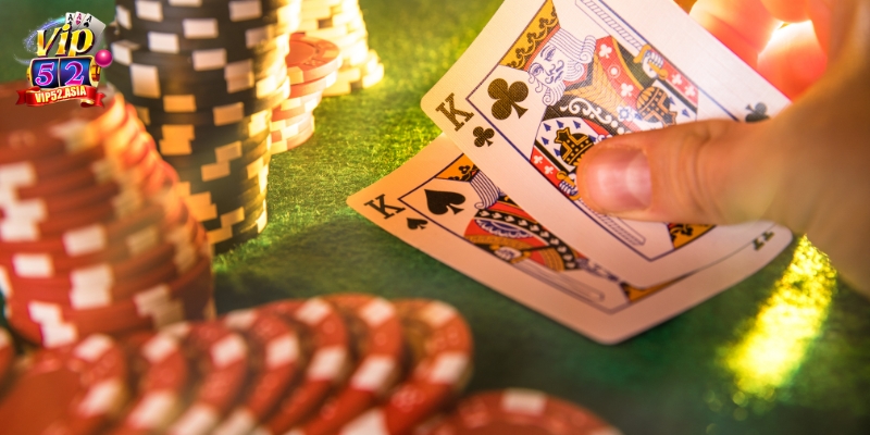 Tổng quan về trò chơi poker Vip52